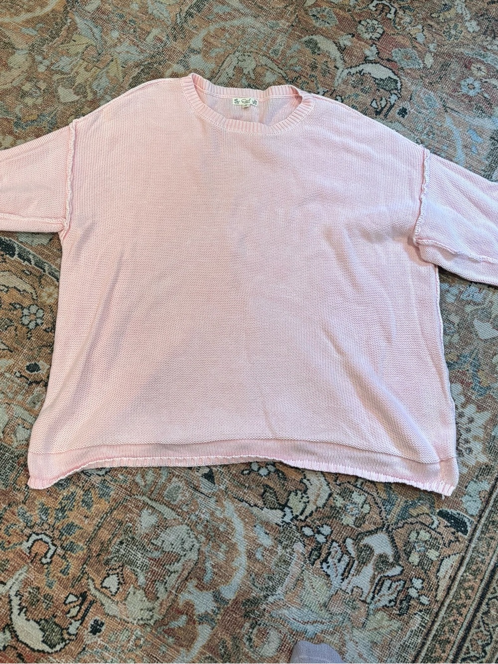 easel Pale Pink Short Sleeve Crew Sweater